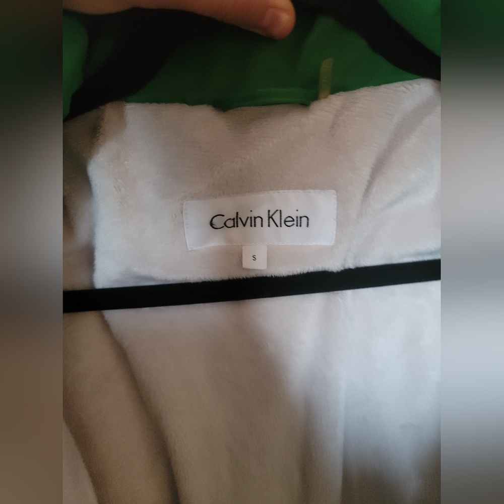 Calvin Klein Bright Green Puffer Jacket Size Small with removable hoodie - Picture 9 of 11